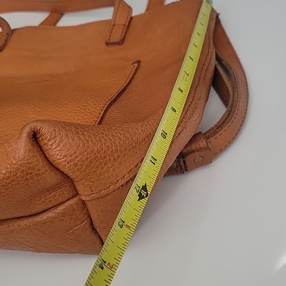 Portland Leather Cognac Shoulder Tote / Crossbody with Front Pocket - Picture 11 of 16
